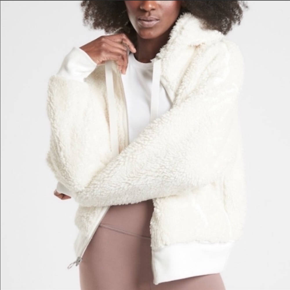 Athleta Cozy Sherpa Reversible Jacket